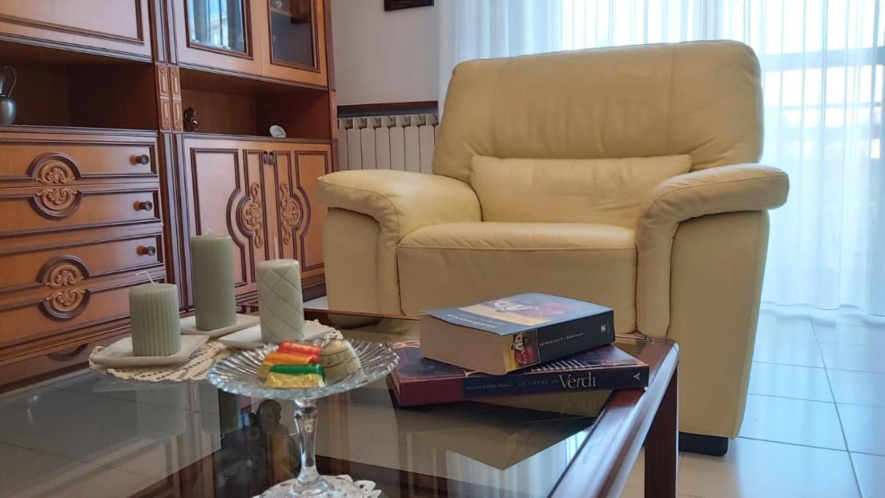 Villa Casa Nonna Dina Gallarate Exterior foto