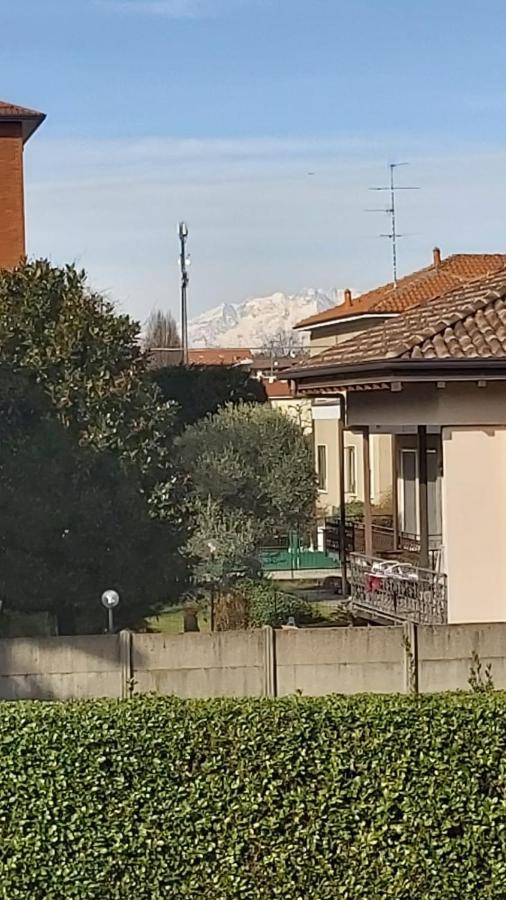 Villa Casa Nonna Dina Gallarate Exterior foto